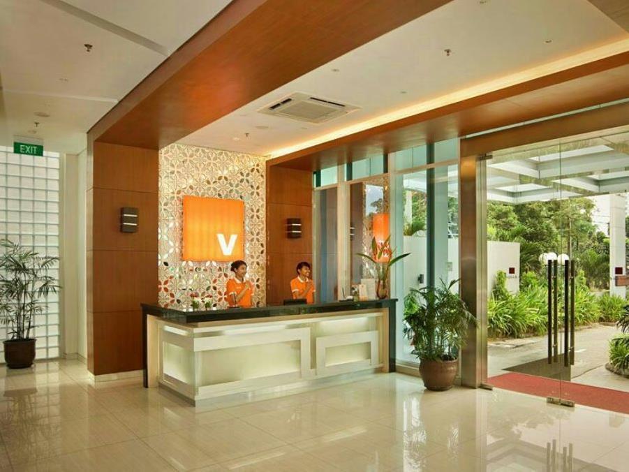 V Hotel Tebet Jakarta Exteriör bild